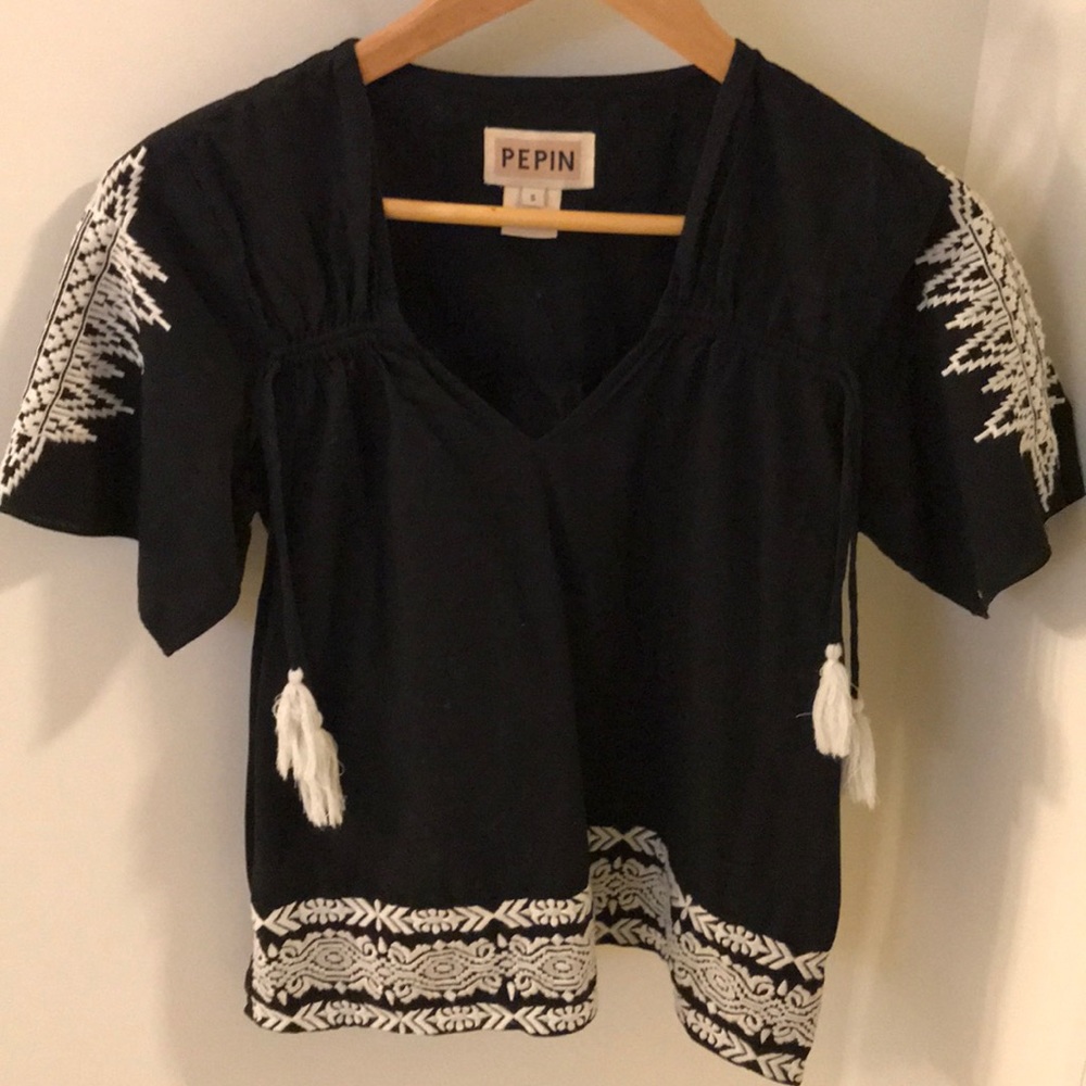 Pepin embroidered top